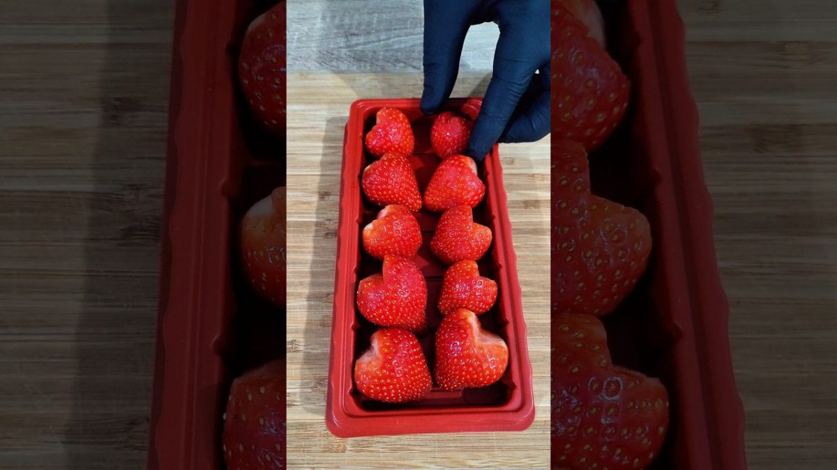 Better than Dubai Chocolate #strawberry #strawberries #recipe #chocolate #asmr