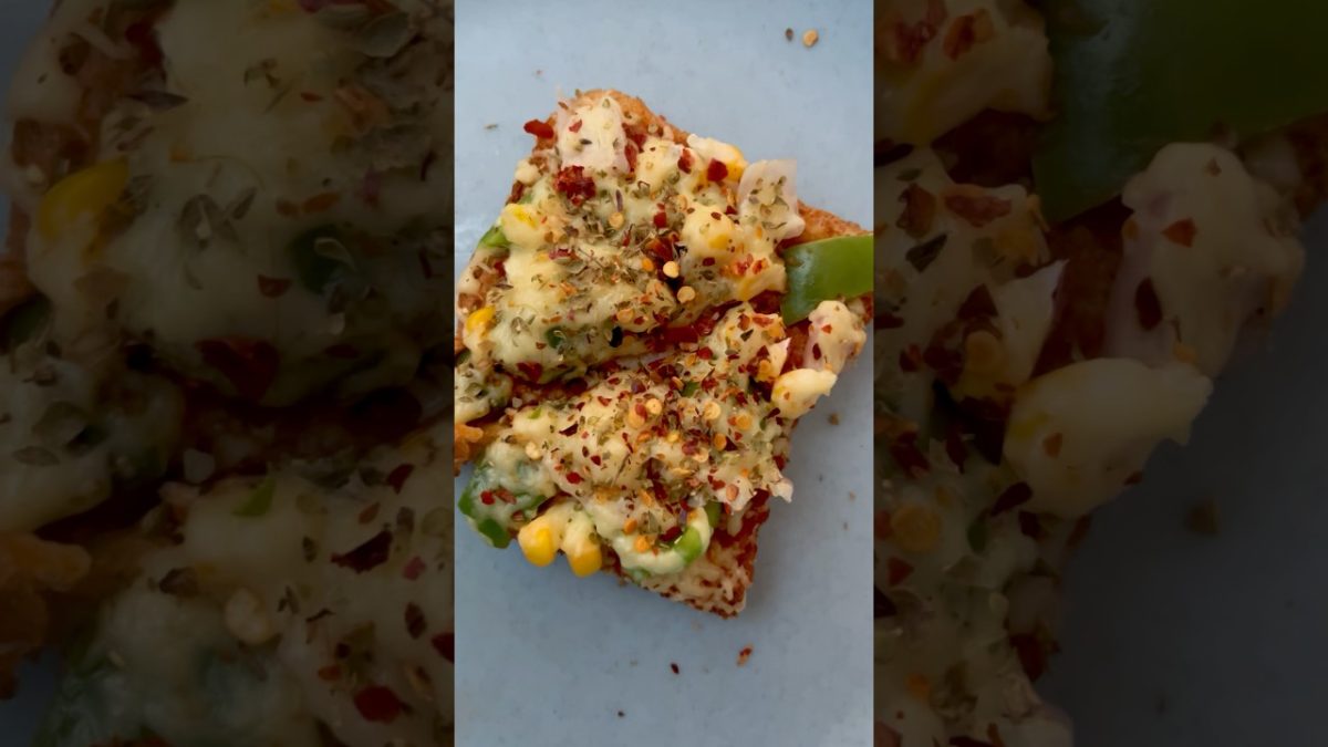 Bread Pizza chesukundhama #teluguvlogs #telugushorts #youtubeshorts #shortvideo #shorts #viralvideo