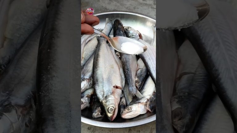 Bacha Fish Curry Recipe | बाचा मछली की टेस्टी और झटपट करी | basa fish curry #shorts #fish