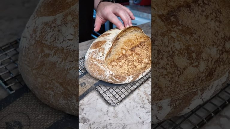 Behold! My first sourdough bread! #foodshorts #sourdough