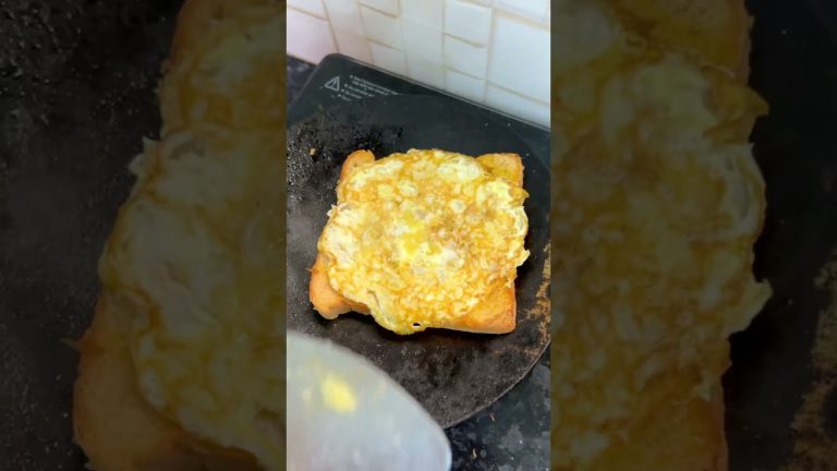 Simple and Easy bread Omelette recipe | breakfast | Indian street food #asmr #shorts #breakfast