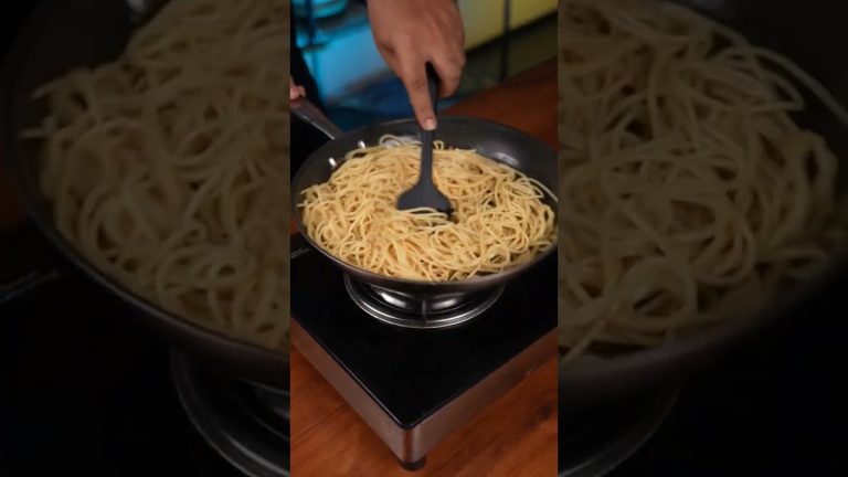 Easy peasy Lemon Butter Pasta to beat your Monday Blues! ✨ #cookd