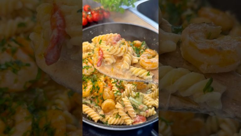 Creamy shiramp pasta recipe #pasta #whitepasta #pastarecipe #creamypasta