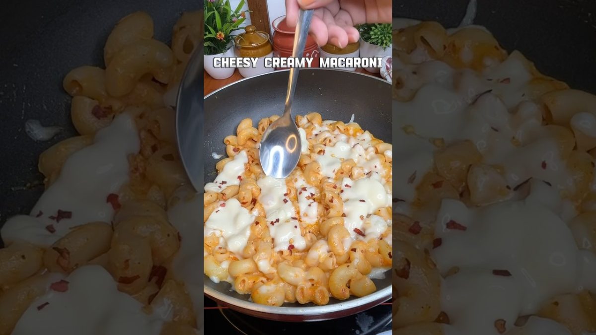 cheesy & Creamy Macroni Recipe 🥰 #recipe #food #cooking #easyrecipe #homemaderecipe #shorts #foodie