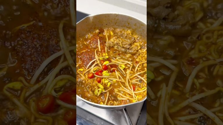 Beef Ramen 🍜 #beef #ramennoodles #cooking #instantnoodles #recipe #cooking