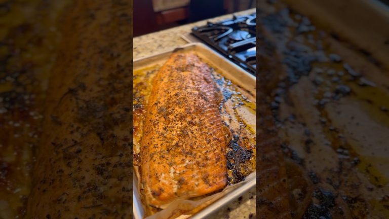 The Easiest Baked Garlic & Herb Salmon Recipe Ever! 🏆 #foodie #food #shorts