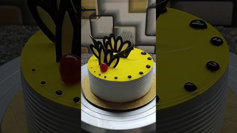 pineapple new cake design | yummy recipe| yellow colour cake #viralvideo #shorts #ytshorts #trending