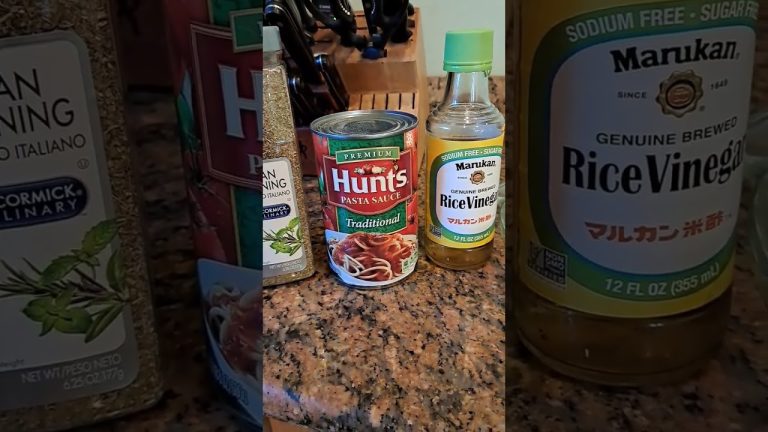 How to Make Canned Pasta Sauce Taste Amazing!