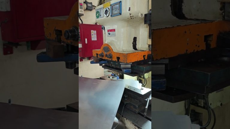 How it's made:charcoal grill lid.#suppliers #process #machine #factory