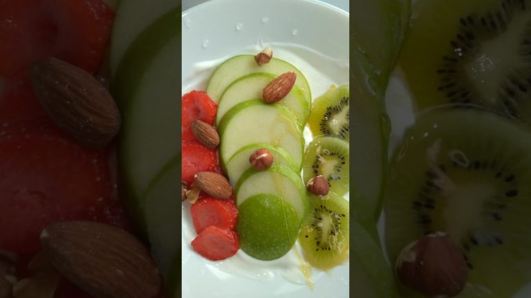 Greek yogurt breakfast bowl🥣✨#breakfastideas #healthybreakfast #greekyoghurt  #smoothie