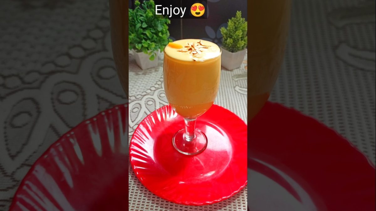 Mango milk shake 1 minute recipe | Mango shake #shorts