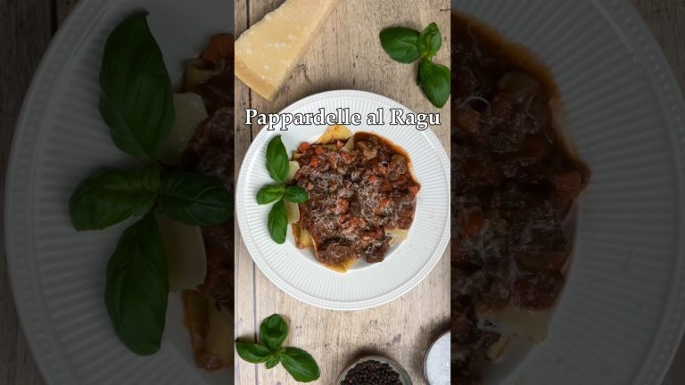 Pappardelle with Beef Ragu🇮🇹🍝