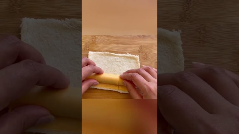 Sausage Bread Roll Quick Recipe for kids: A perfect snack for breakfast | Hot Dog Bread Roll