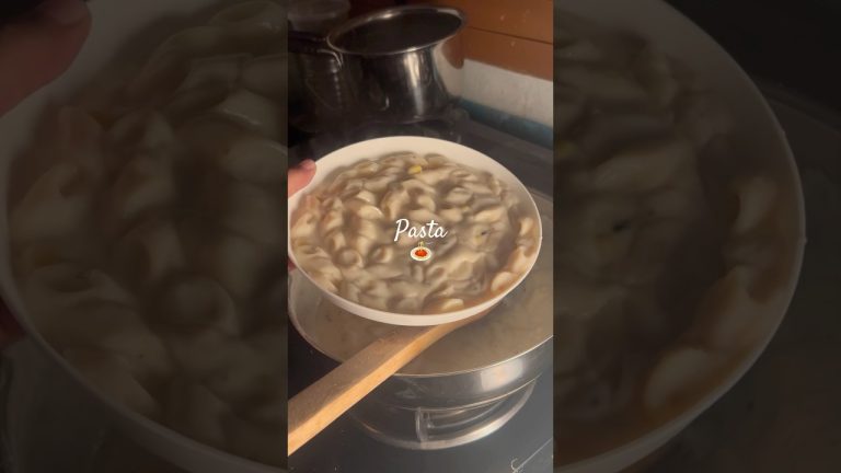 White sauce pasta🤤#whitesaucepasta #pasta #pastarecipe #cooking #relatable #explore #shortsfeed