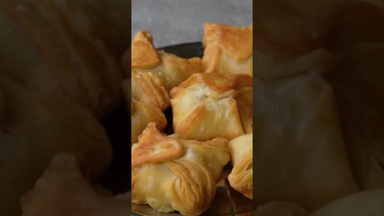 Aloo Atta Puff Pastry Recipe | Aloo Puff |  #recipe #snacksrecipe #food #desserts #foryou #ytshorts