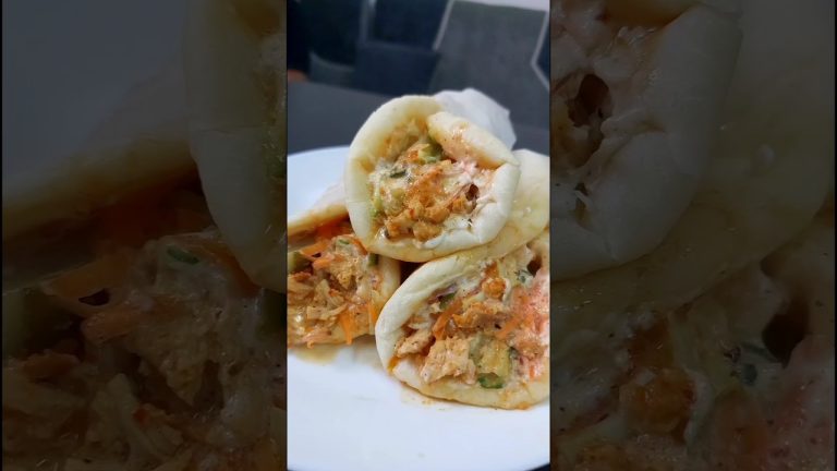 Pakistani style super spicy Chicken shawarma at home #food #recipe #pakistanifood #cooking