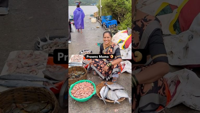 Prawns momo #prawns #momo #food #seafood #easyrecipe #recipe #trending #food #viralvideo #marathi