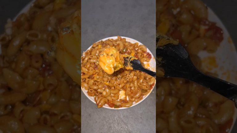 Cooker Pasta 🤩#trending#food #recipe #shorts #youtubeshorts #pasta #cooker #trendingshorts