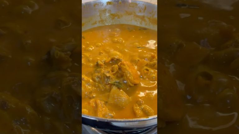 Delicious Chicken Curry | Ruchi Paakashaale