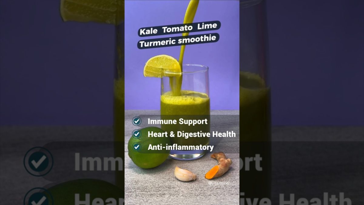 Kale Tomato Lime smoothie | #smoothierecipes #greensmoothie