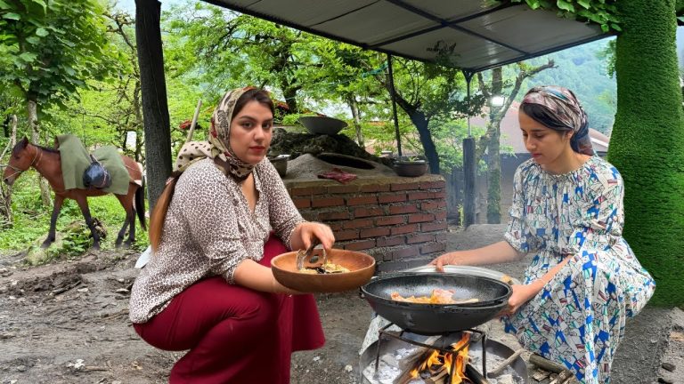 IRAN Nomadic Recipes : Cooking Chicken Stew with Eggplant & Potato and Baking Local Bread