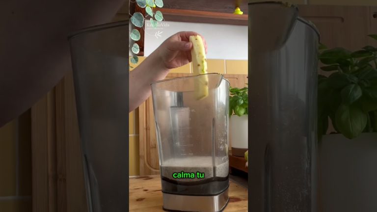 Tu digestión, tus hormonas y tu energía se van a enamorar de este smoothie