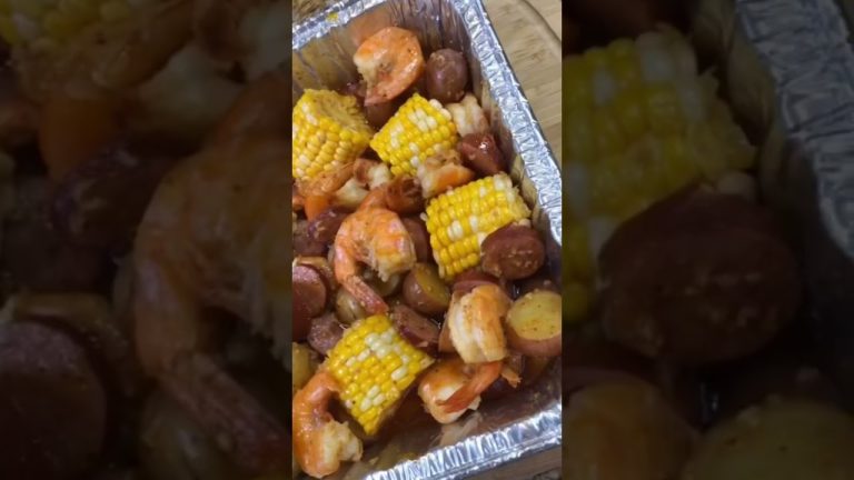EASY SEAFOOD BOIL