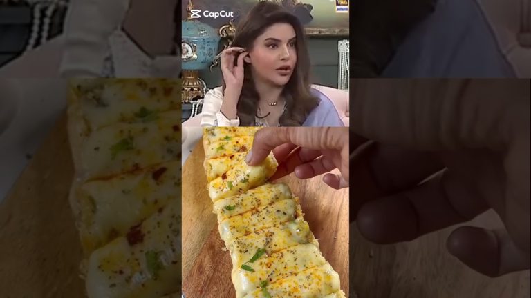 🥴Nida Yasir ka favourite food konsa hai?Cheesey garlic bread recipe#shorts#youtubeshorts#garlicbread