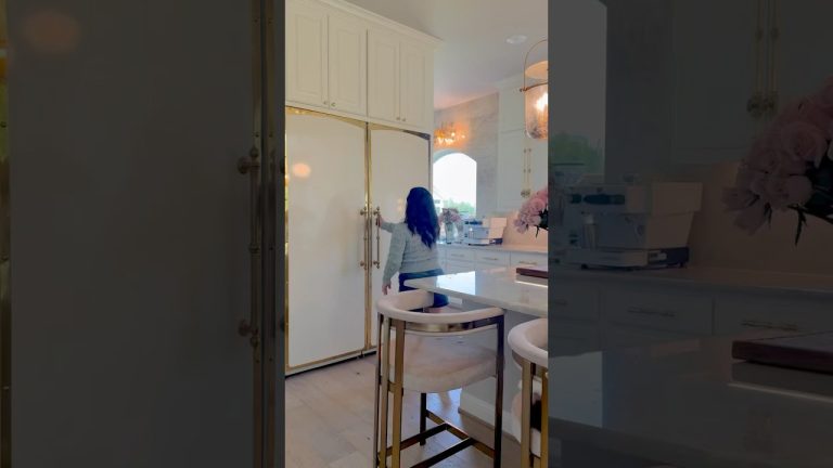 Steak Night Done Right 🍽️ Creamy Mushroom Sauce + Garlic Aioli #shorts