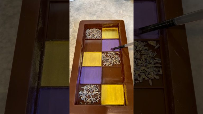 🪻🍫FERRERO ROCHER CHOCOLATE 🍫 #asmr #asmrsounds #chocolate #viral #shorts #fyp #recipe #aesthetic