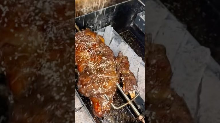 SMOKING HOT BBQ 🔥🔥🔥#bbq #delicious #bbqmeat