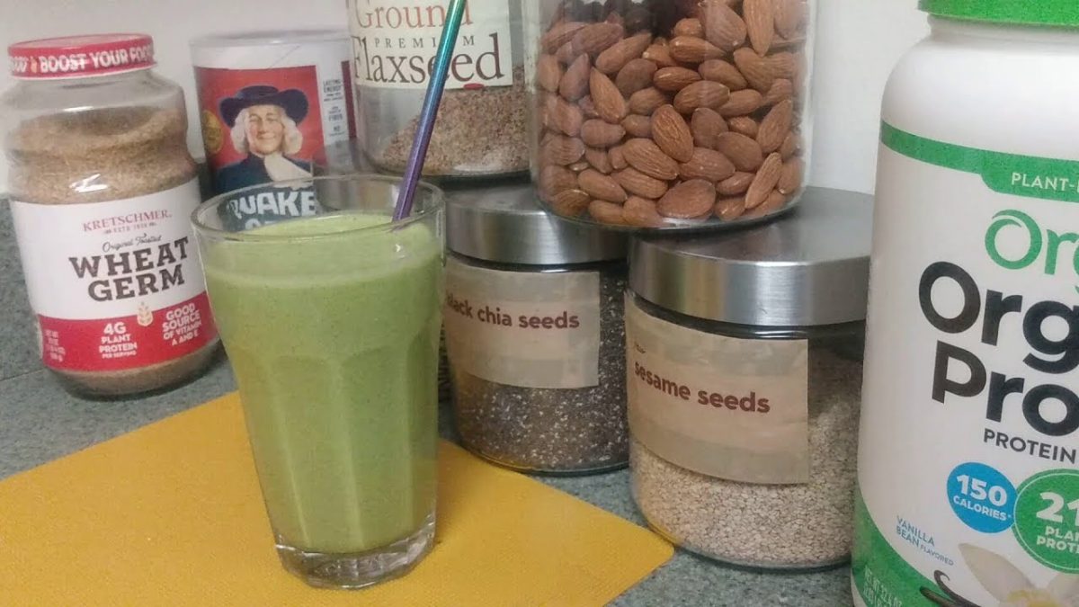 Spinach and Oats Power Smoothie Recipe #smoothies #healthydrink #spinachsmoothie #smoothierecipes