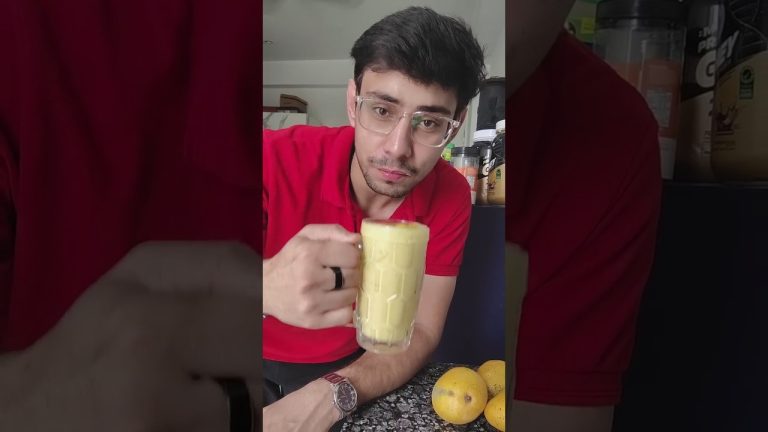 Healthy Mango Milkshake 🥭 No Sugar, No Guilt! | Quick & Easy Summer Treat 🌞