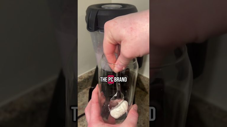 #healthyliving #weightlossjourney #smoothierecipes #vitamix #healthyeating #glowup