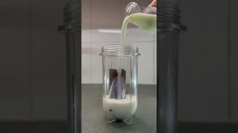 Kit Kat Milkshake – How to Make a Kit Kat Milkshake