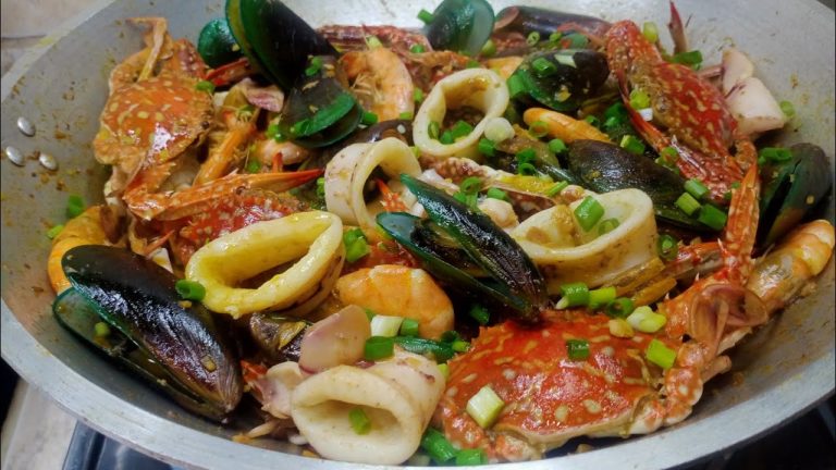 PINAKAMADALING LUTO SA MIXED SEAFOODS! SIMPLENG SANGKAP PERO SOBRANG SARAP!