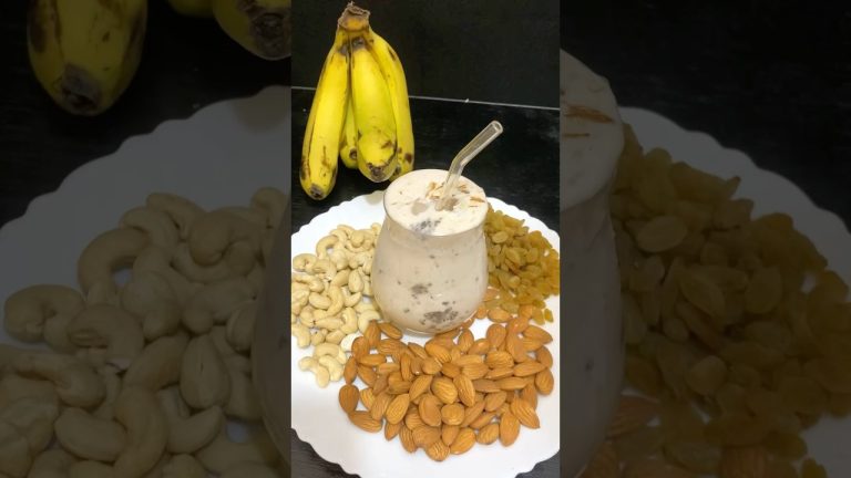 Healthy Kaju Badam Kishmish Banana Milk Shake || Dry Fruit Milk Shake #shorts #surajpahadicooking