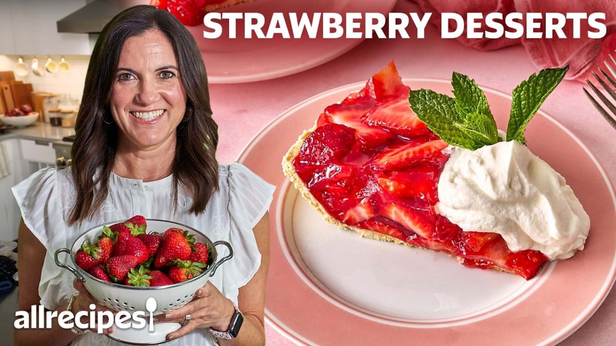 5 Must-Try Strawberry Desserts for Summer (Cheesecake Dump Cake, Glazed Pie & More)