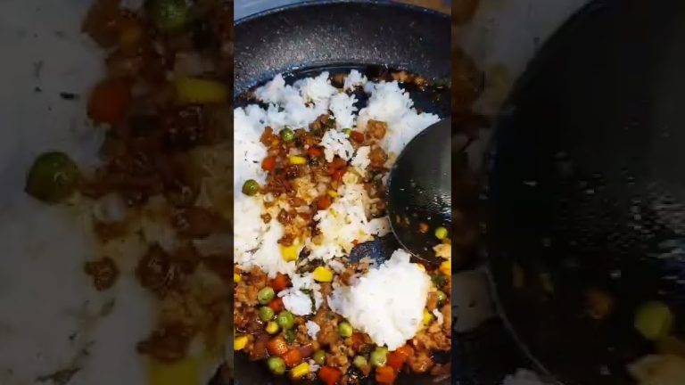 Best Pork Chao Fan #chaofan #chowking #easyrecipe #reels #eggfriedrice