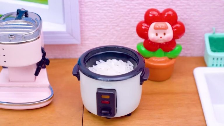 The Best Seafood Recipes  Miniature Korean Baby Octopus Stir Fried Tomato  Tina Mini Cooking