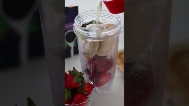 Superberry Glaze Smoothie Recipe #shorts