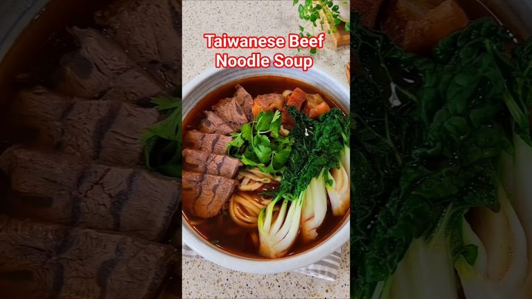 Taiwanese Beef Noodle Soup.  Recipe below.  #cookingwithmamamui #taiwanesebeefnoodle #niuroumian
