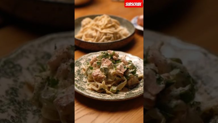 fresh salmon pasta #shortsfeed #trending #ytshort #ytshorts