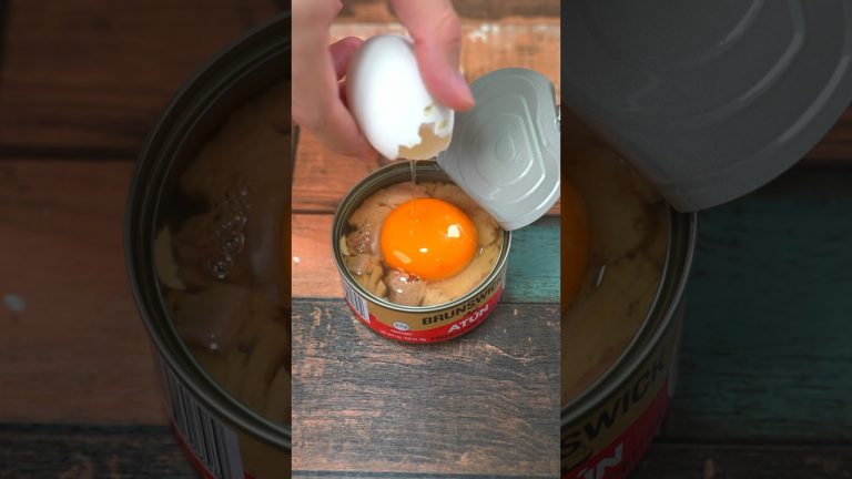 Did you know that if you add egg to a can of tuna…😱🤤 #recipes #tunawithegg
