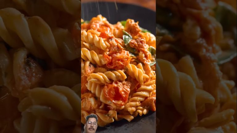 cheesy garlic tomato pasta recipe, #shorts #food #recipe #foodie #cooking