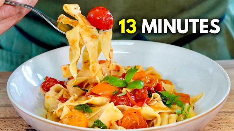 Quick & Easy Tomato Pasta in 13 Minutes