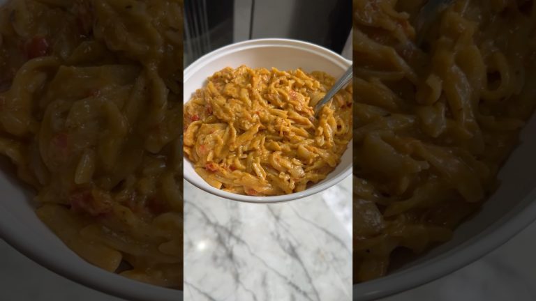 Creamy Red souce pasta recipe #shorts #viral #youtubeshorts #foodie #cooking #housewife #pasta #food