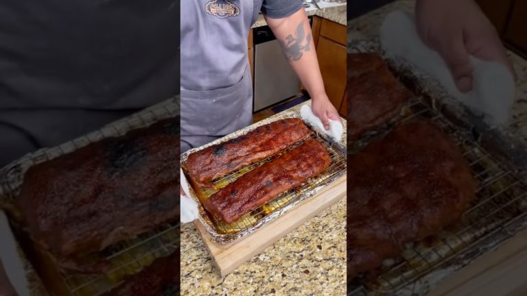 Easy Baked Ribs That Go Crazy #shorts #bbq #cooking