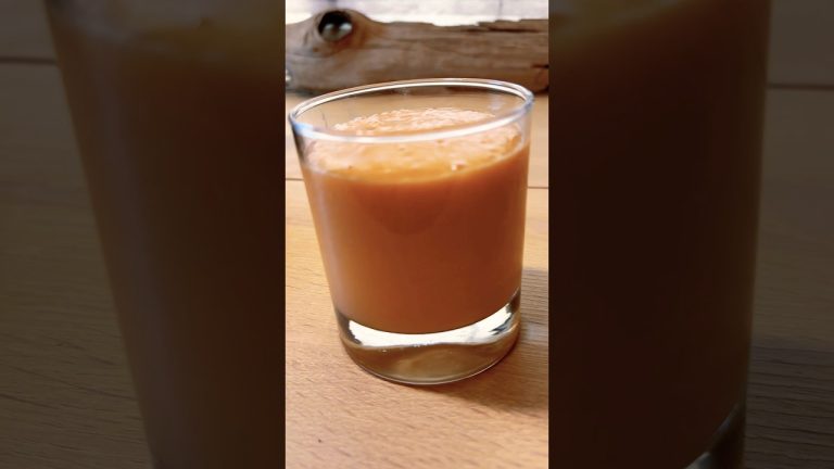 Papaya Banana Oat Smoothie 🧡 Easy & Healthy Breakfast Drink! #SmoothieRecipe #HealthyDrinks