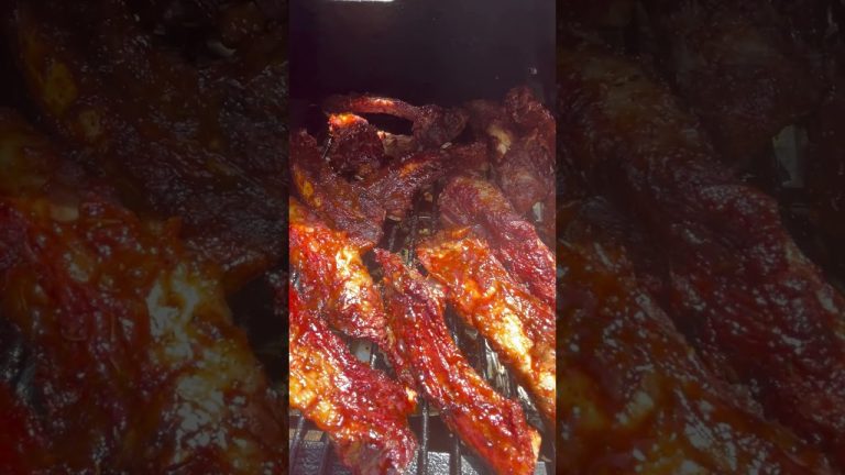 HOT SPICY BBQ BEEF RIB😋 YUM!  #HOTSPICYBBQBEEFRIBS  #BBQ  #GROCERYCHATS